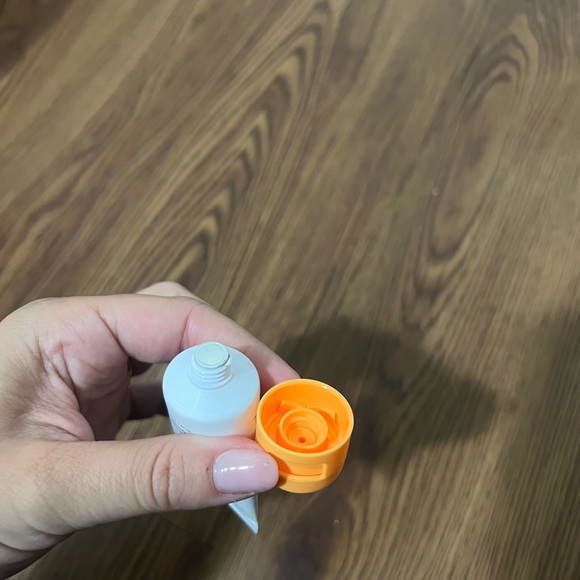 NEW Drunk Elephant Beste No. 9 Jelly Cleanser - Picture 3 of 3